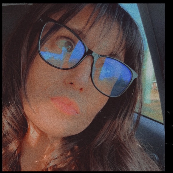 New Clip in Air Bangs Available soon ✨ - Picture 3 of 5